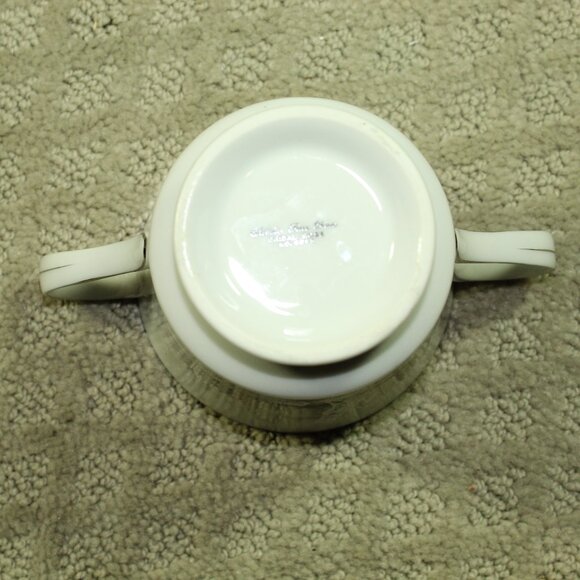 Vintage MCM Celebrity Fine China Bridal Rose Lidded Sugar Bowl - MINT - Picture 4 of 5